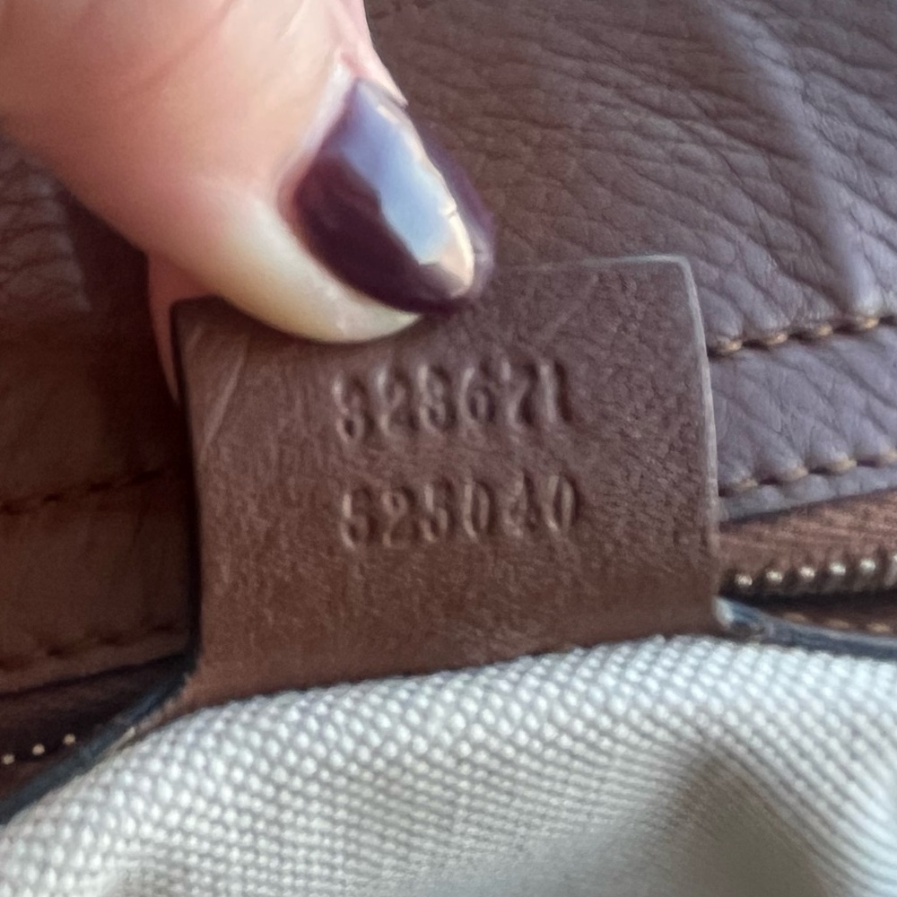 Gucci - Interlocking GG Bree Large Brown Pebbled Leather Tote Bag Shoulder Bag - Picture 7 of 17
